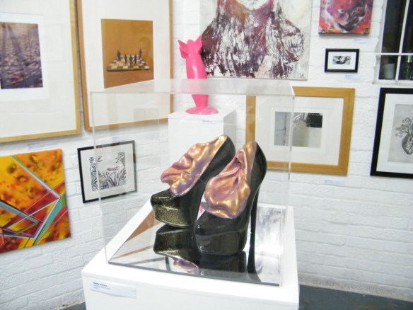 EMMA BUGGY - Vagina Shoes )a Cultivate, Dec 2012