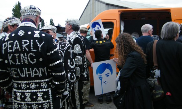 BRICK LANE ART CAR BOOT FAIR 2013