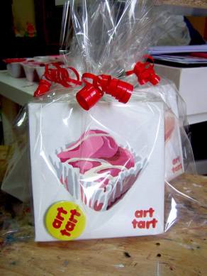 Emma Harvey - Art Tart