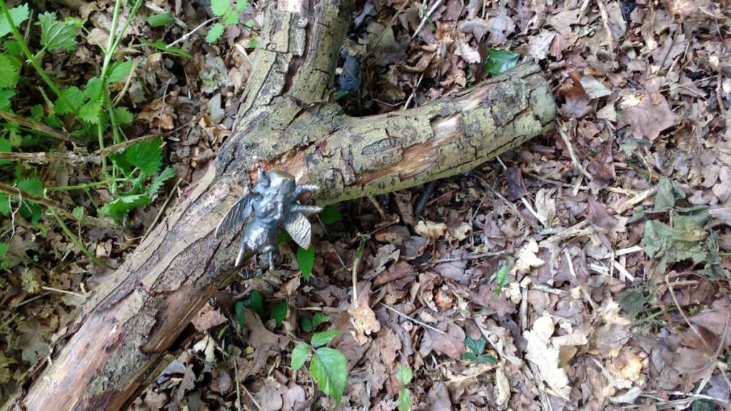 ON THE BRINK - the [dis]tinct project by children of Jenny Hammond Primary School