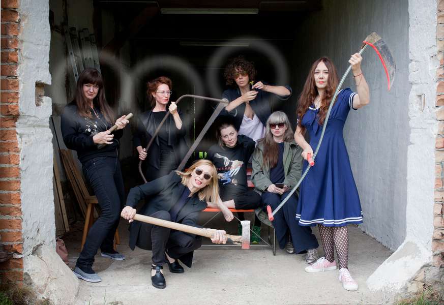 mw-mvkummeruk_page_image