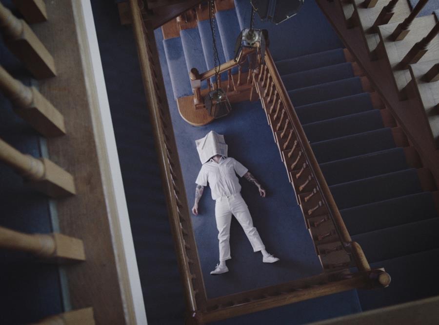 idles_colossus_still