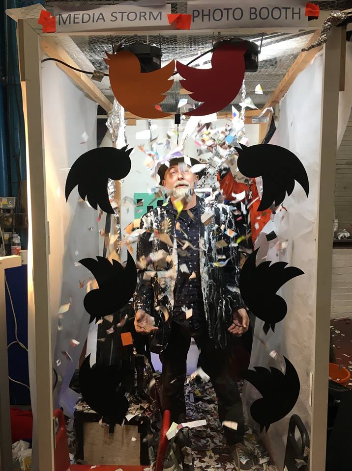 ORGAN THING: See the thing about the Art Car Boot Fair is that it really is like a proper all-the-fun-of-the-fair type art fair –  some of the flavour of what went down at the Christmas Wrap yesterday…