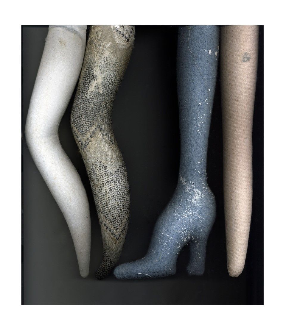 CathiePilkington-SoftForms3-2019-archivaldigitalprintonHahnemuhleGermanetchingpaper-editonof5