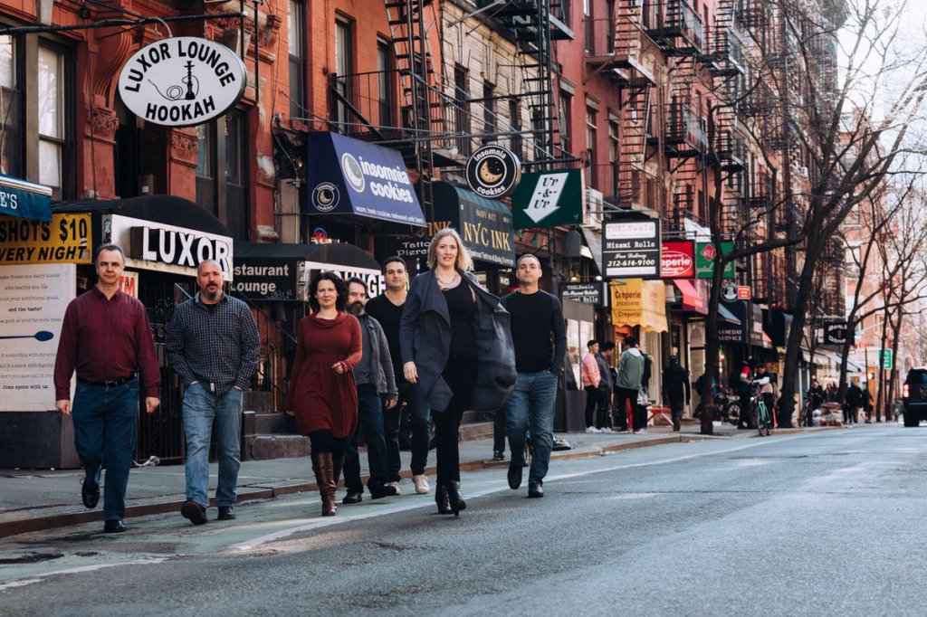 ORGAN THING: Izz, are from New York, they happily talk of prog rock. Prog Rock as we’ve been saying for years, is as cool as&nbsp;flip…