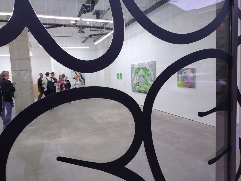 ORGAN THING: Along the Hackney Road, two art show openings, Charlotte Fox’s intrigue at Moosey, Hoxton, Ra Tack and Florence Peake at&nbsp;IMT…