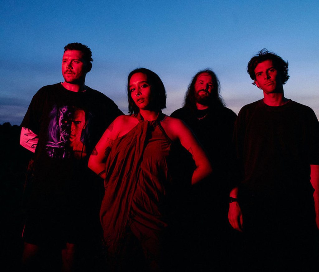 ORGAN: Five Music Things – Fresh Mandy Indiana, that’s something that’s always welcome, Ragana and Drowse, London trio Hot Face release a single via Speedy Wunderground, Charli xcx records with John Cale and here’s some Cardiel&nbsp;footage…