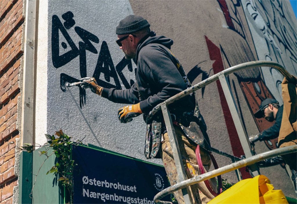 ORGAN: Countdown to the 2026 Art Car Boot Fair, 6 days to go – become a part of the D*Face production line, wear some Bob and Roberta Smith and we see the glorious chaos of Knickers collective will be happening again…