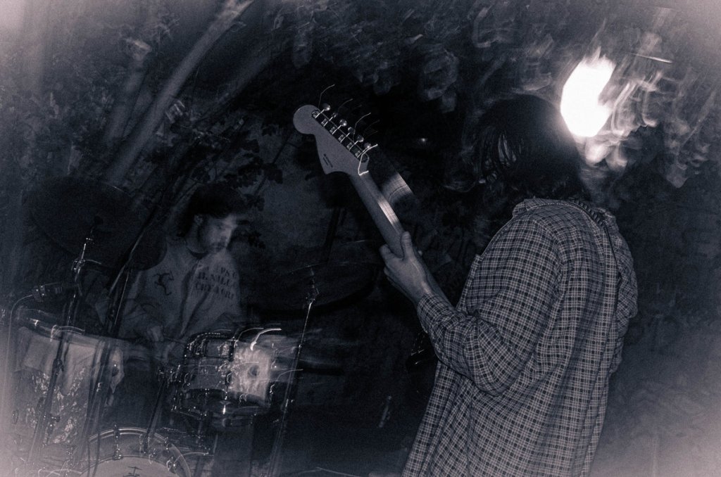 ORGAN: Five Music Things – A new Italian instrumental duo called Gat Osken, a new Geneva Jacuzzi video, The Velveteers want you to put their name in your mouth, Howlin Rain with a slice of Mountain, Ibibo Sound Machine remix Andrew Jim Gannon of and a bit of new Neil&nbsp;Young…